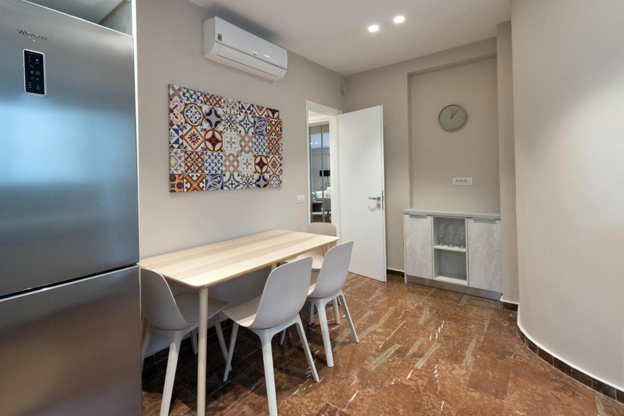 Athenais Luxury Apartment Екстер'єр фото